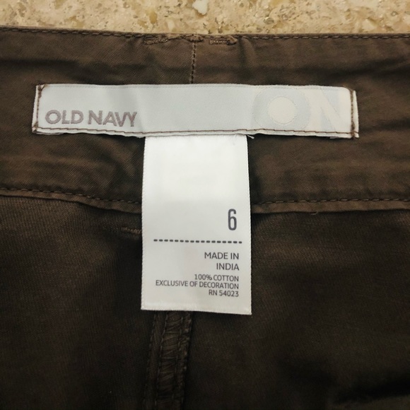 Old Navy Olive Cargo Skirt - Picture 3 of 3